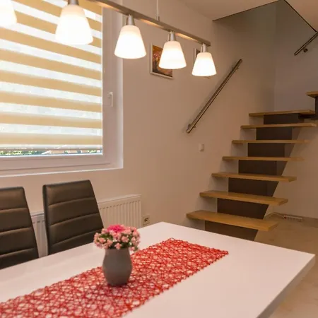 Ferienhaus Vikendica 